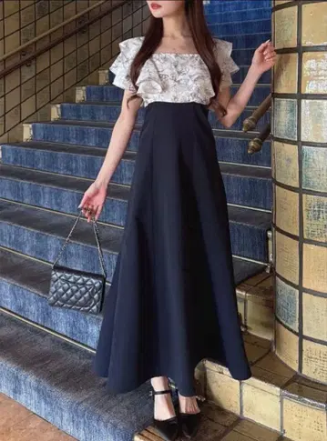 GRL 꽃무늬 프릴 블라우스 도킹 플레어 원피스 롱 원피스 프릴