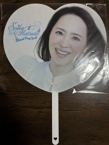 마츠다 세이코 씨 2025 라이브 투어 굿즈 부채