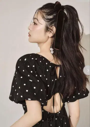 lily brown 릴리 브라운 백 리본 볼륨 슬리브 원피스