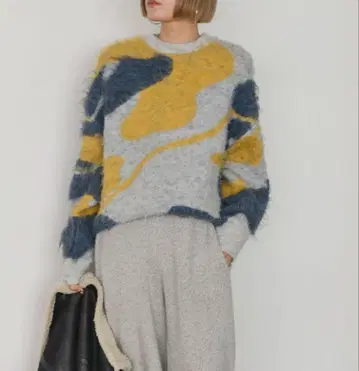 샤기 자카드 니트