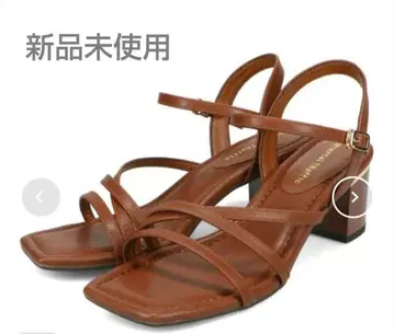 Oriental Traffic 비대칭 스트랩 힐 샌들