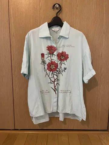 MOUSSY 스카이블루 꽃무늬 반팔 셔츠 F 사이즈