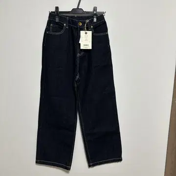 스트레이트 데님 로데오 크라운