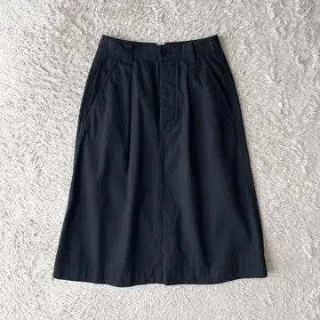 새상품급 MHL raised cotton twill skirt 1 블랙