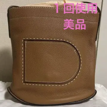 델보 팬서 피케