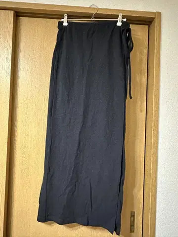 면 린넨 릴랙스 랩스커트 블랙