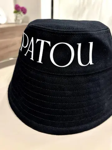 PATOU 버킷 햇 (시착만 한 상품)