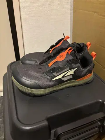 알트라 로언 피크 7 US8 26.0