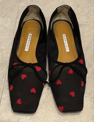 PIPPICHIC 피피시크 하트 무늬 플랫슈즈 38.0cm