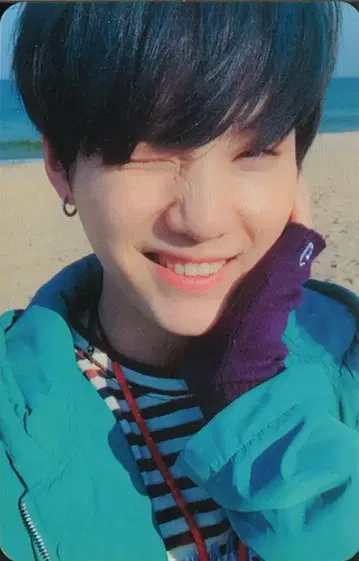 BTS SUGA 당신은 결코 혼자 걷지 않을 거예요