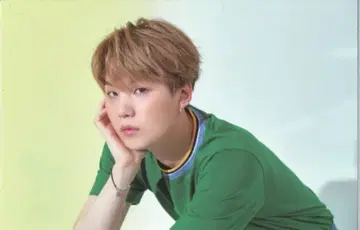 BTS 2020 SEASON'S GREETINGS SUGA 미니 포스터