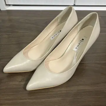 다이애나 펌프스 24cm