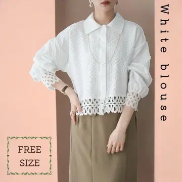 레이스 블라우스 엠보싱 디자인 숏 여성용 화이트