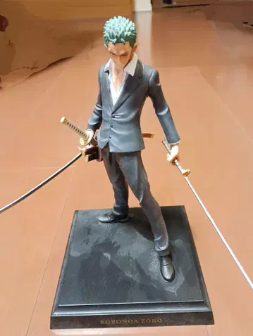 제일복권 원피스 ~드레스 로사 배틀 편~ C상 조로 피규어