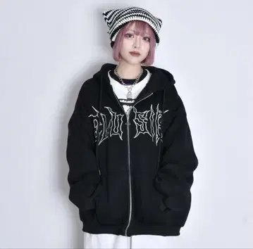 volcan&aphrodite 메탈 크로스 ZIP 후드티 지뢰계