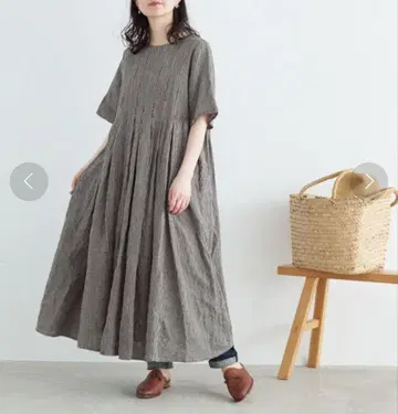 수작업 자수 깅엄 턱 원피스