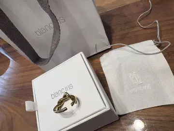 블랑 이리스 이어 커프