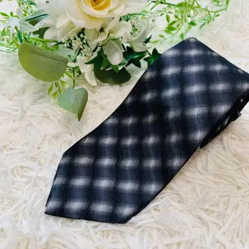 CK 캘빈클라인 네이비 넥타이 비즈니스 포멀 고급스러움