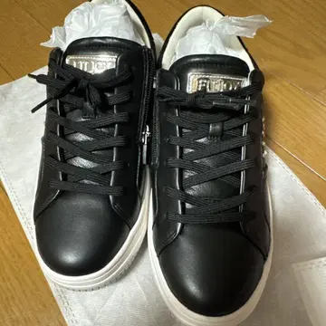 FIT JOY 양가죽 키라키라 스니커즈 블랙 [미사용 새상품]