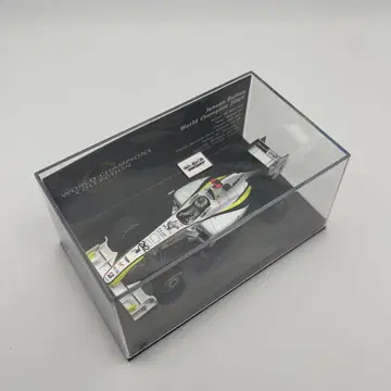 미니 챔프스 1/43 브라운 GP BGP001 J. 버튼 2009
