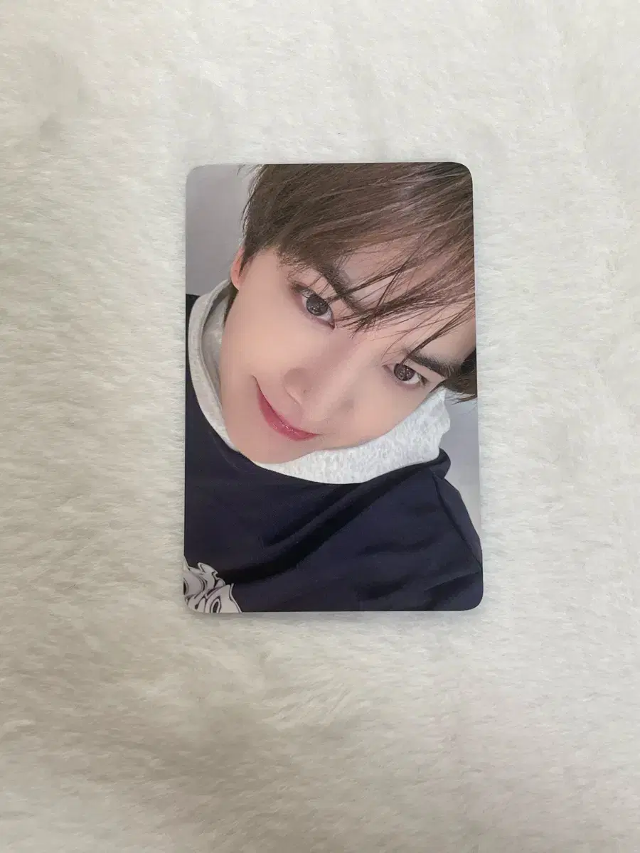The Boyz Unexpected VVV Younghoon Y2K unreleased photocard wts