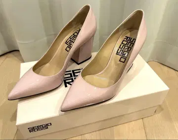 세르지오로시 펌프스
