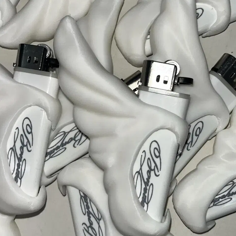 キーホルダー・キーリング [BONNAE] Wing lighter key ring : White Bonnae Lighter Keyring Wing lighter key ring Bonnae on