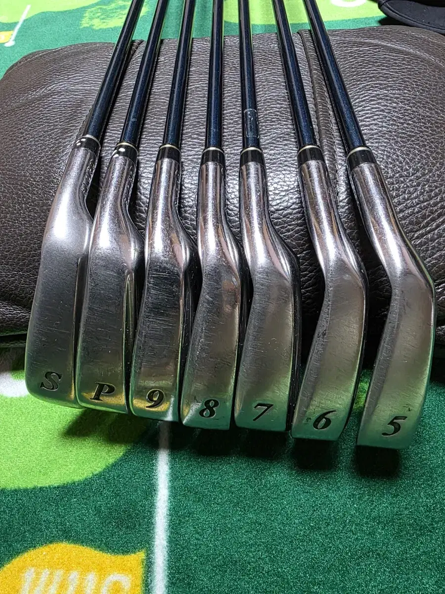 lrod SOLAR2, Iron Set