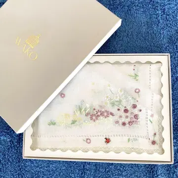 긴자 와코 WAKO 손자수 손수건 꽃무늬 화이트 박스형