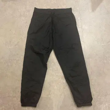 BEIMAR 나일론 팬츠 블랙