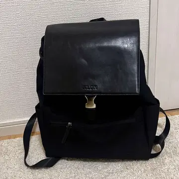KLON 블랙 가죽 럭색/백팩