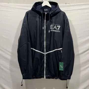 미사용 엠포리오 아르마니 EA7 라이트 점퍼 봄부터 가을까지 3시즌