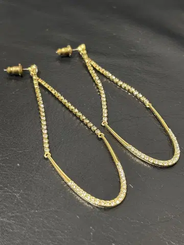 SWAROVSKI 스와로브스키 귀걸이 골드