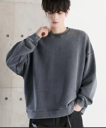 피그먼트 가공 헤비 웨이트 크루스 맨투맨 그레이 계열