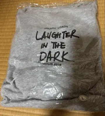 우타다 히카루 Laughter in the Dark 후드티 L 사이즈