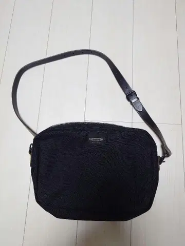 WONDER BAGGAGE 원더 배기지 숄더백 블랙