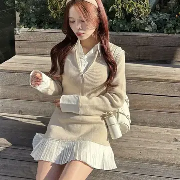 도킹 플리츠 미니 원피스