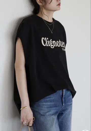 봉쥬르 사간 Clignoter 슬리브리스 티셔츠 블랙 새상품