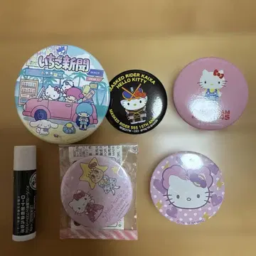 헬로키티 한정판 캔뱃지 묶음 판매 산리오