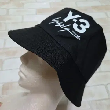 Y-3 버킷 햇 블랙
