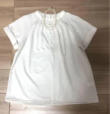 새상품급 그린 라벨 릴랙싱 워셔블 블라우스 화이트