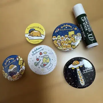 구데타마 캔뱃지 묶음 판매 산리오