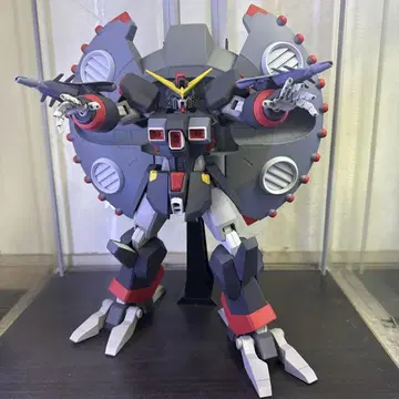 HG 디스트로이 건담 조립 완료