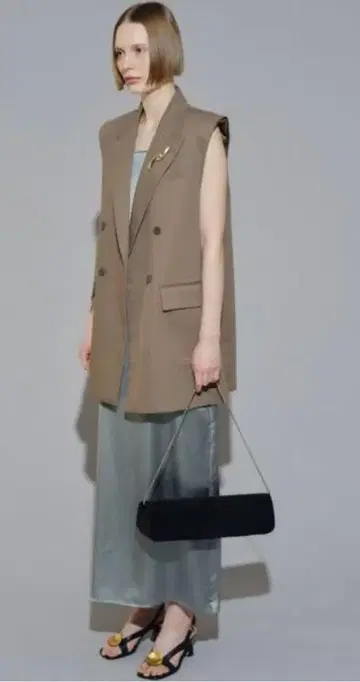 yae 멀티 웨이 슬렌더 백 블랙