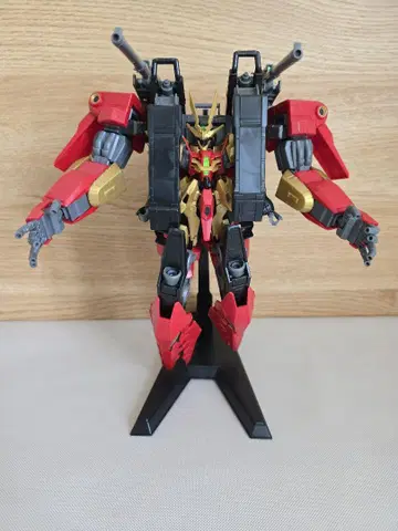 HG 1/144 티포에우스 건담 키메라
