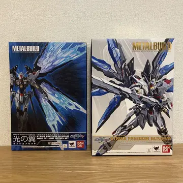 METAL BUILD 스트라이크 프리덤 건담 빛의 날개 세트 덤 포함