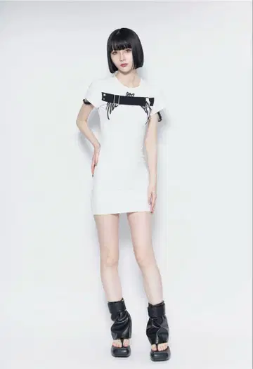 S 로고 벨트 드레스 THEREDTHREAD