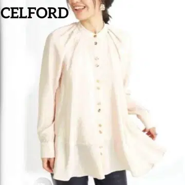 CELFORD 셀포드 블라우스 메탈 버튼 볼륨 블라우스 화이트