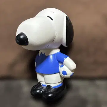 레어 상품 스누피 피규어 축구 저금통 새상품급