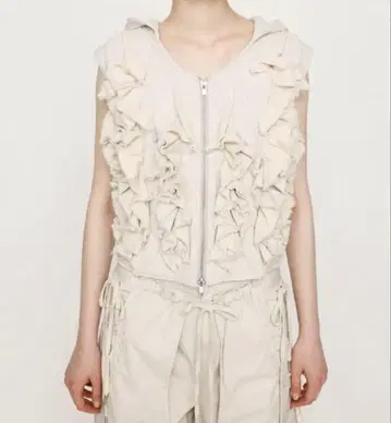 sly FRONT ZIP FRILL 상의